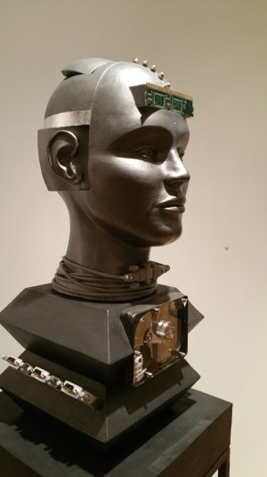 Images: Transhuman Personae #6 (left)